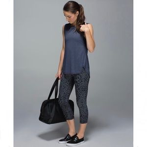 Lululemon Athletica Gray Leopard Print Leggings
